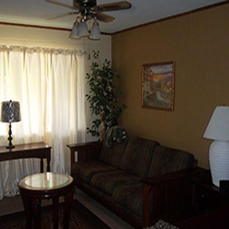 Holiday Motel Canon City Bagian luar foto